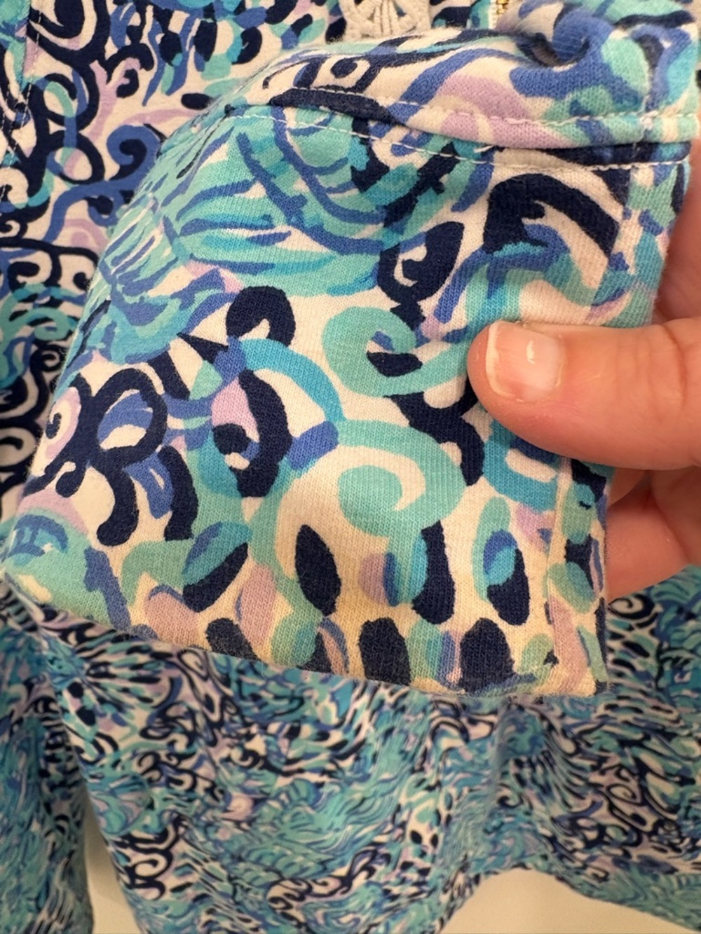 Lilly Pulitzer Janie Popover Light Aqua Spritz Seahorse Half Zip Sweatshirt XS - Picture 14 of 15